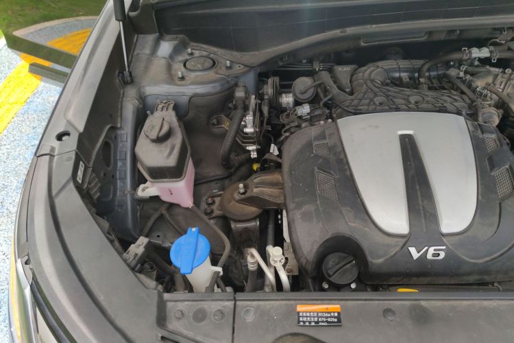 现代 帕里斯帝 2023款 3.5L 自动四驱Calligraphy局部细节9006