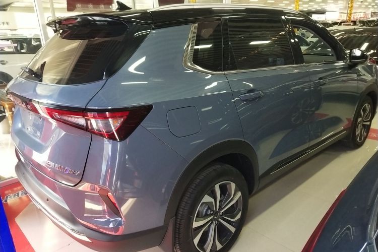 五菱汽车 五菱星辰 2022款 2.0L DHT电速款车身外观7