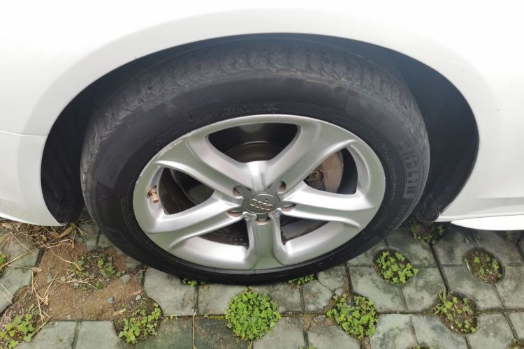 奥迪A4L 2015款 45 TFSI quattro个性运动型车身外观6007