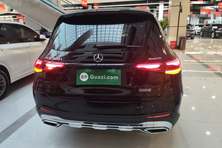 奔驰GLC 2023款 GLC 300 L 4MATIC 动感型 5座车身外观6