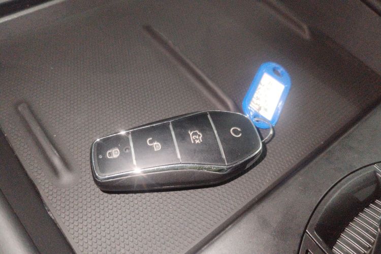 比亚迪 海豹06新能源 2024款 DM-i 80KM尊贵型中控内饰11