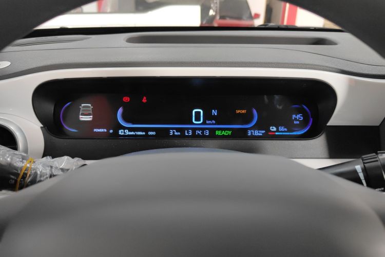 吉利银河 2025款 210km 熊猫卡丁局部细节14