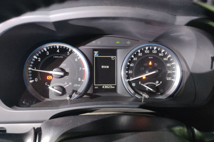 丰田 汉兰达 2021款 2.0T 四驱豪华版 7座局部细节14