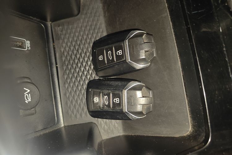 东风风神 奕炫GS 2021款 230T 自动追星版中控内饰11