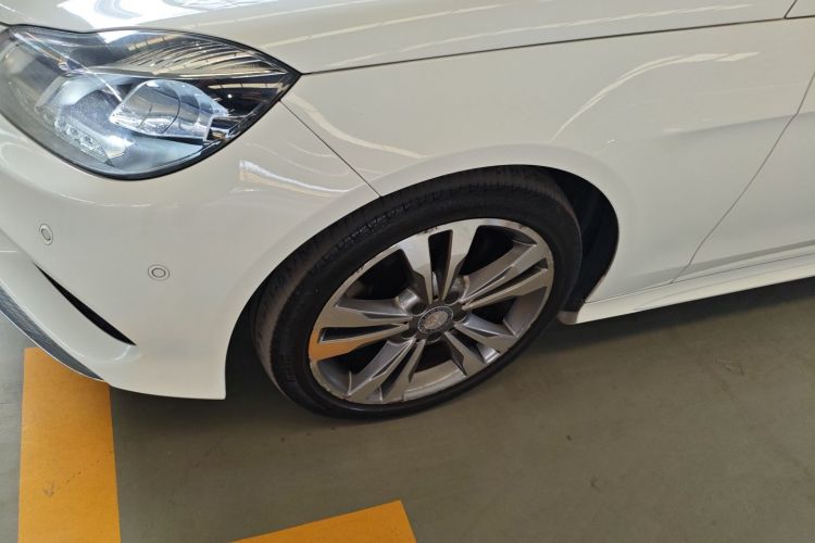 奔驰E级 2014款 改款 E 300 L 运动型车身外观6005