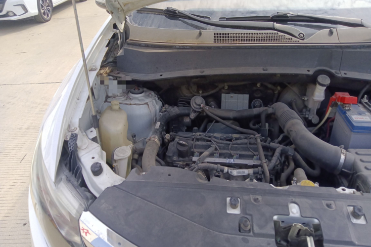 东南DX7 2017款 1.5T 自动豪华型机舱底盘25