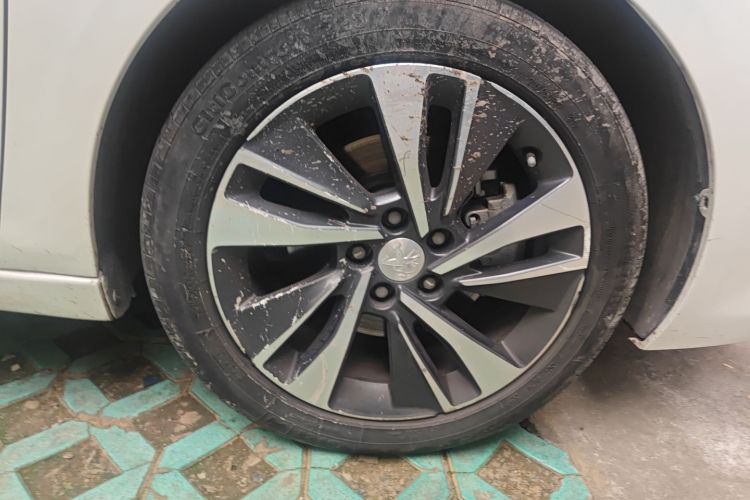 标致408 2020款 360THP 十周年纪念版车身外观10