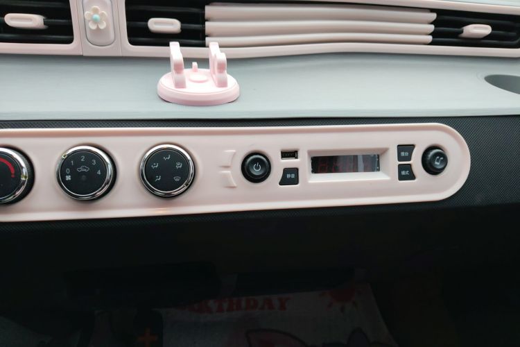 五菱汽车 宏光MINIEV 2022款 轻松款 三元锂中控内饰16