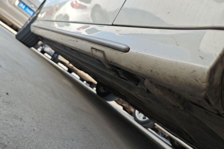 奔驰C级 2015款 C 180 L 运动型局部细节9001