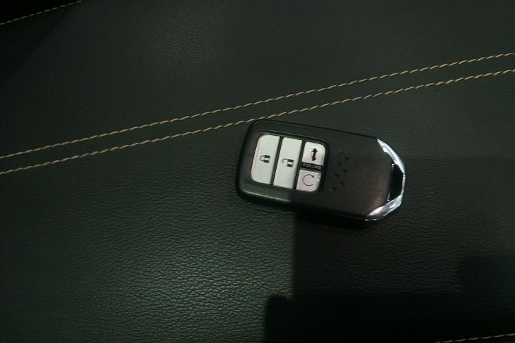 本田 雅阁 2022款 260TURBO 幻夜·尊贵版中控内饰7001