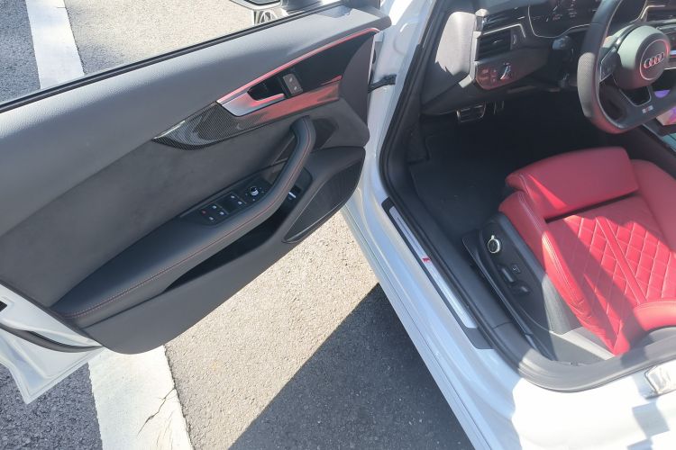 奥迪S4 2022款 S4 3.0TFSI中控内饰20