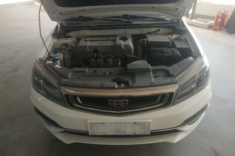 吉利汽车 帝豪 2018款 1.5L CVT向上互联版机舱底盘24