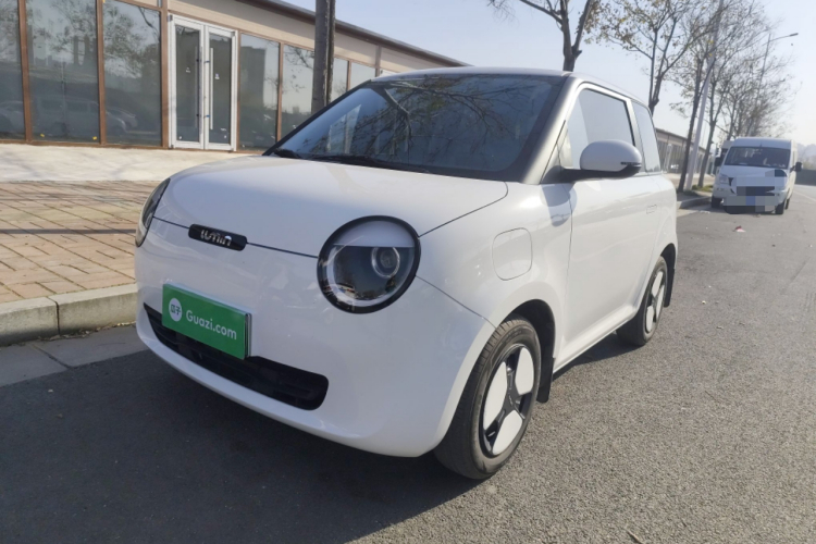 长安启源 长安Lumin 2023款 301km 蜜沁款车身外观1