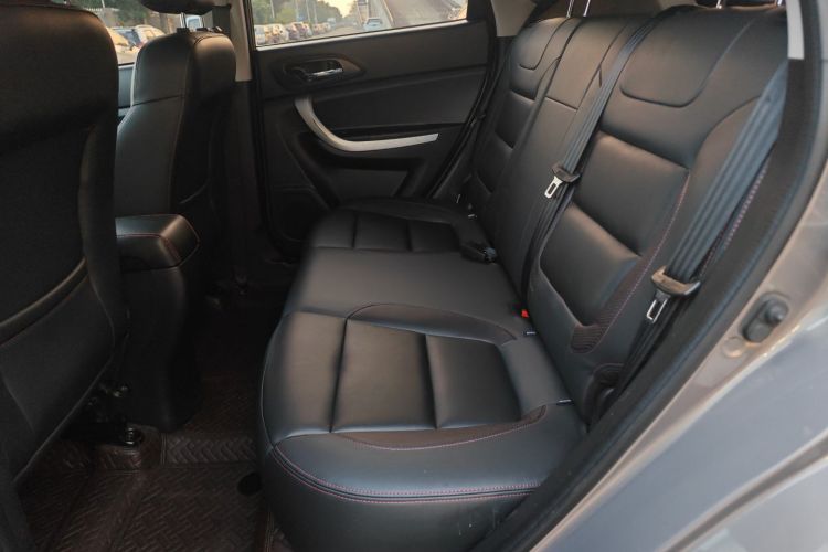 长安CS35 2016款 1.6L 自动豪华型 国IV中控内饰21