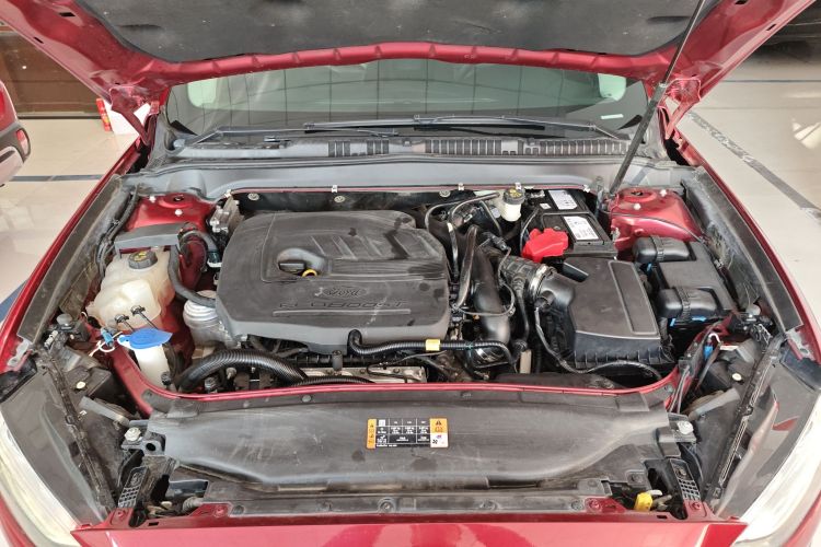 福特 蒙迪欧 2017款 EcoBoost 180 时尚型机舱底盘24