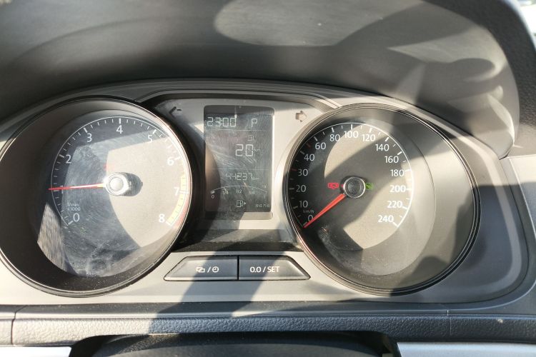 大众 2019款 朗逸启航 1.5L 自动风尚版 国VI中控内饰14