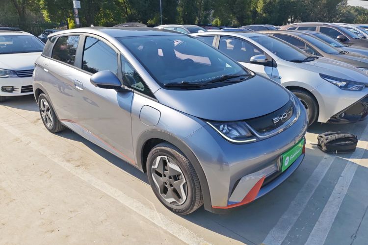 比亚迪 海豚 2021款 405km 自由版车身外观3