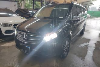 奔驰 威霆 2021款 2.0T 精英版 7座