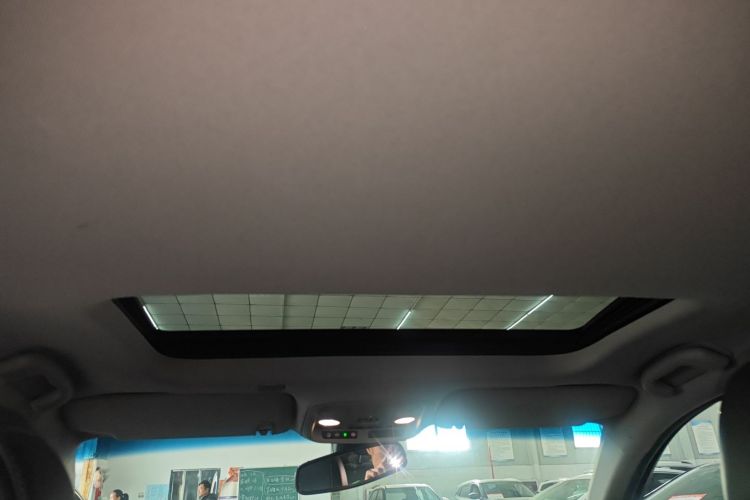 凯迪拉克ATS-L 2017款 28T 时尚型中控内饰22