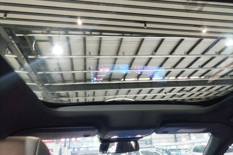 福特 蒙迪欧 2024款 2.0T E-混动运动版 ST-Line中控内饰22