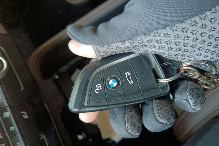 宝马X1 2019款 sDrive18Li 尊享型中控内饰11