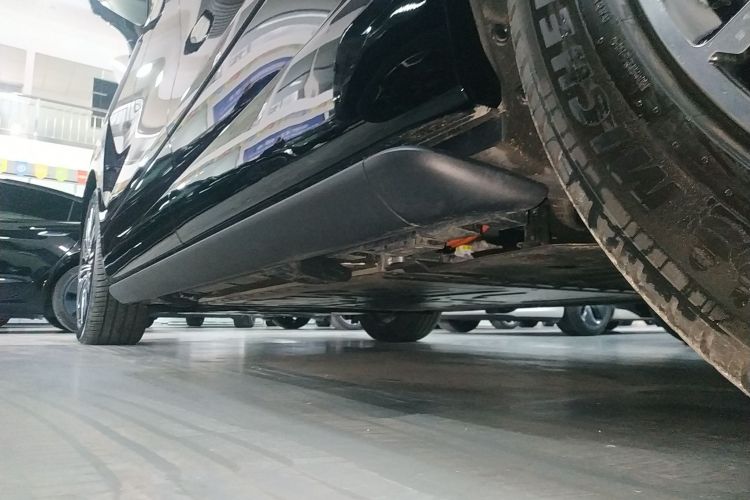 腾势N9 2026款 尊越型局部细节9002