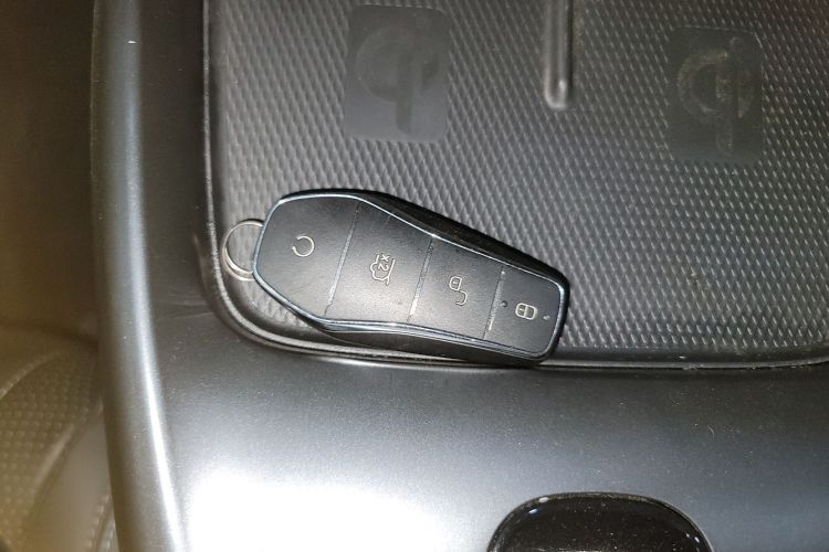 比亚迪 海豹 2023款 冠军版 550km 尊贵型中控内饰11