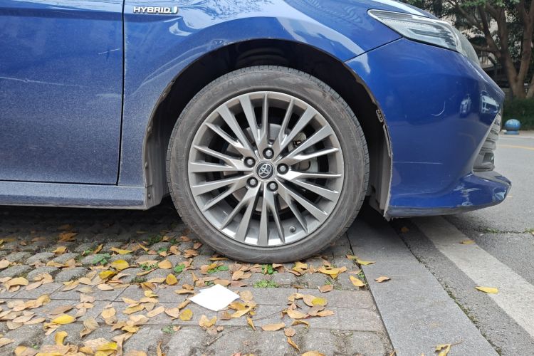 丰田 凯美瑞 2018款 双擎 2.5HG 豪华版车身外观6007