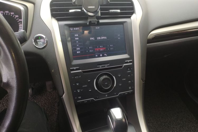 福特 蒙迪欧 2013款 2.0L GTDi200时尚型中控内饰16