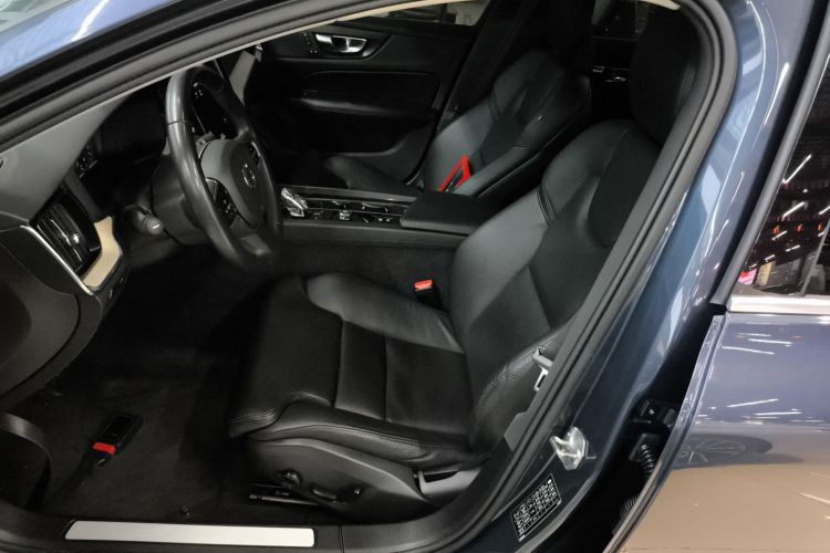 沃尔沃S60 2022款 B4 智远豪华版局部细节19