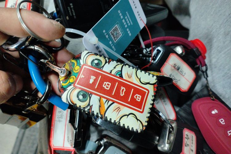 坦克300 2022款 2.0T 边境限定版中控内饰7001