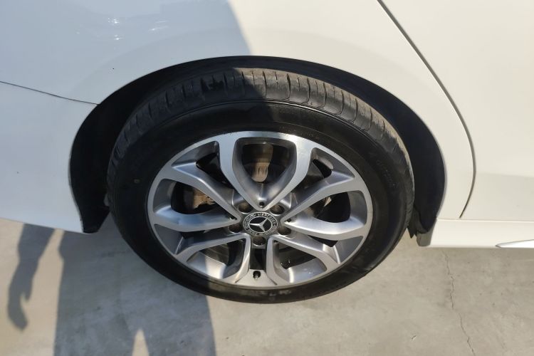 奔驰C级 2018款 C 180 L 时尚型运动版车身外观6008