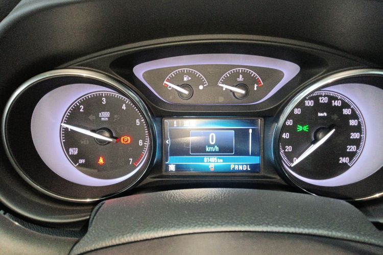 别克 昂科威 2021款 532T 两驱领先型中控内饰14