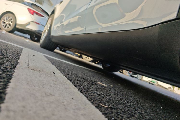 特斯拉 Model Y 2022款 后轮驱动版局部细节9002