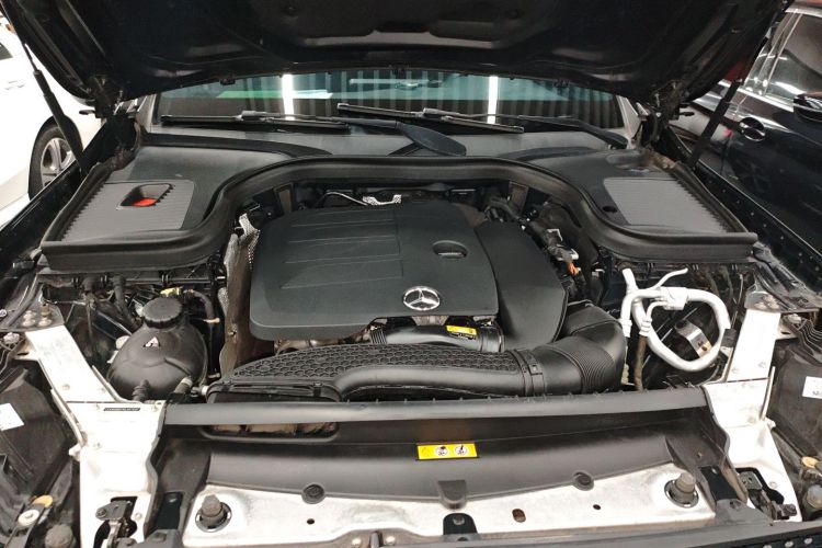 奔驰GLC 2022款 改款三 GLC 260 L 4MATIC 动感型机舱底盘24