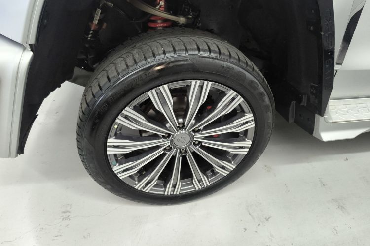 超境汽车 共创坦克300 2021款 2.0T 赛博坦克车身外观6001