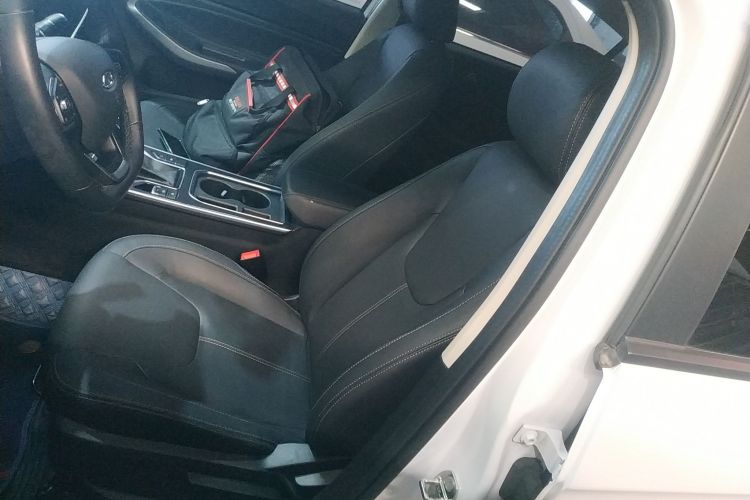 奇瑞 艾瑞泽5 2021款 PRO 1.5L CVT青春版局部细节19