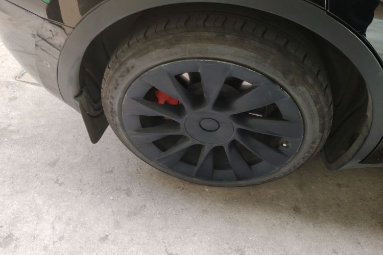 特斯拉 Model Y 2022款 改款 后轮驱动版车身外观6008