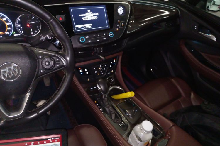 别克 昂科威 2017款 28T 四驱全能运动旗舰型局部细节16