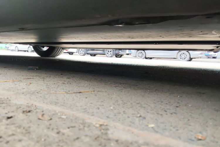 特斯拉 Model Y 2021款 标准续航后驱版局部细节9001