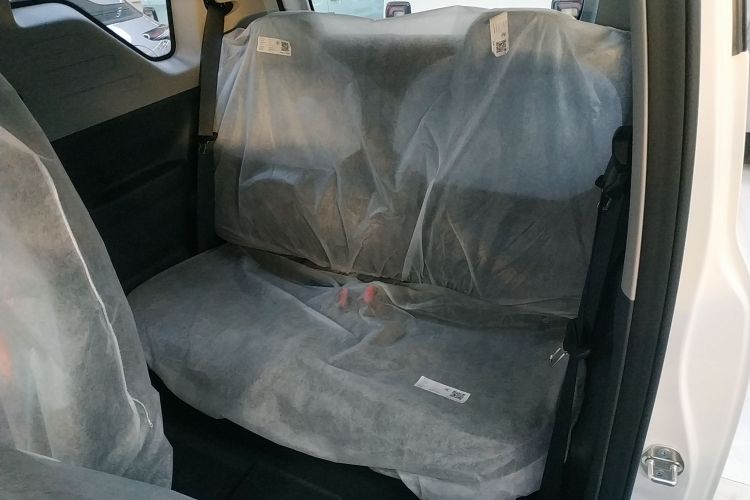 吉利银河 2024款 熊猫mini 200km 耐力熊中控内饰21