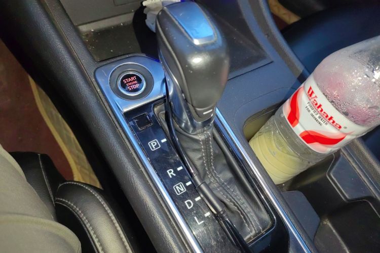 日产 轩逸 2022款 1.6L XL CVT悦享版中控内饰18