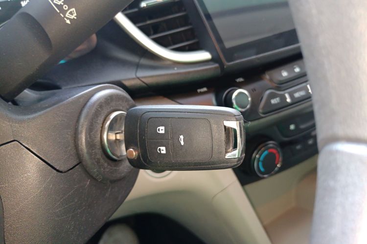 别克 英朗 2016款 15N 自动精英型中控内饰7001