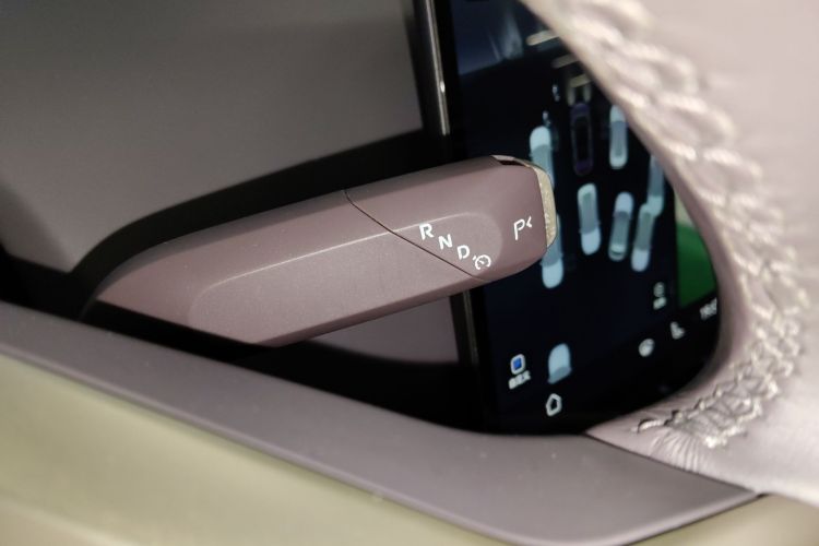 阿维塔12 2023款 700 三激光后驱奢享版局部细节18