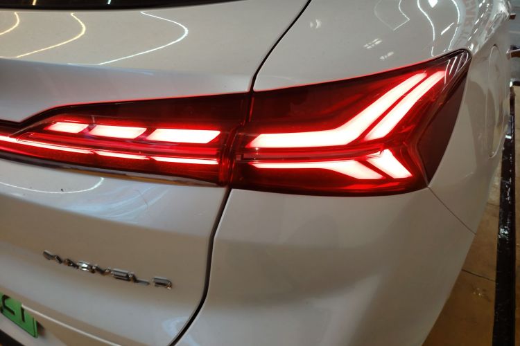 飞凡汽车 飞凡MARVEL R 2021款 后驱PRO版车身外观9