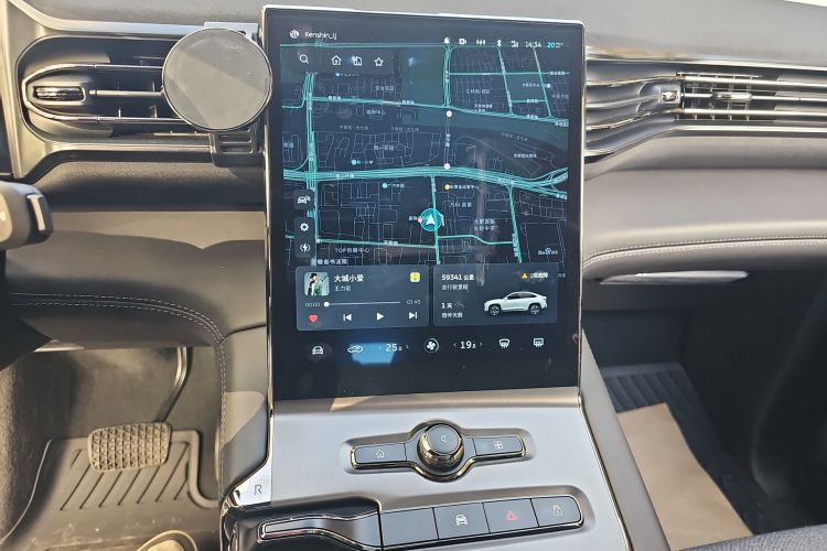 蔚来EC6 2020款 605KM 运动版中控内饰16