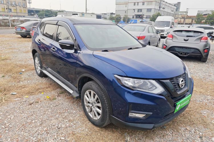 日产 奇骏 2017款 2.0L CVT舒适版 2WD车身外观6002