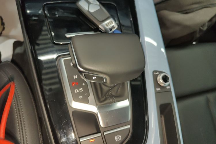 奥迪A5 2024款 Sportback 40 TFSI 时尚动感型中控内饰18