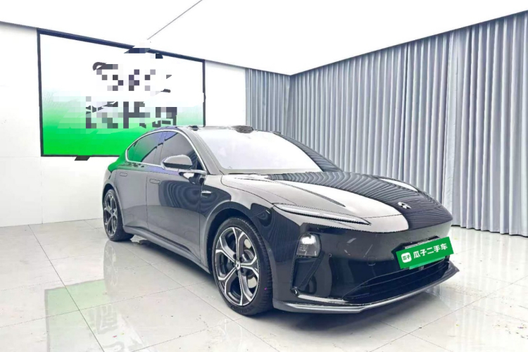 蔚来ET5 2024款 75kWh车身外观3