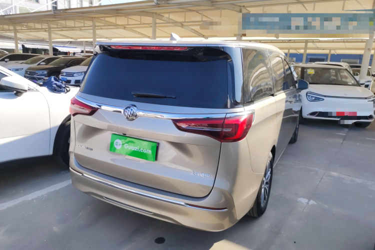 别克GL8 2023款 ES陆尊 舒适型车身外观7